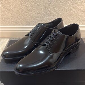 Saint Laurent Black Oxford Dress Shoes Sleek Formal Design